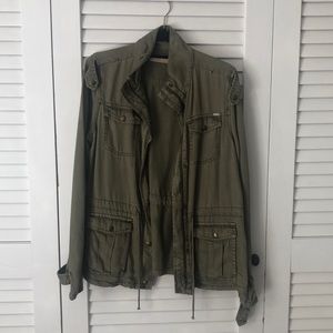 Army green light jacket. Perfect for the Fall!